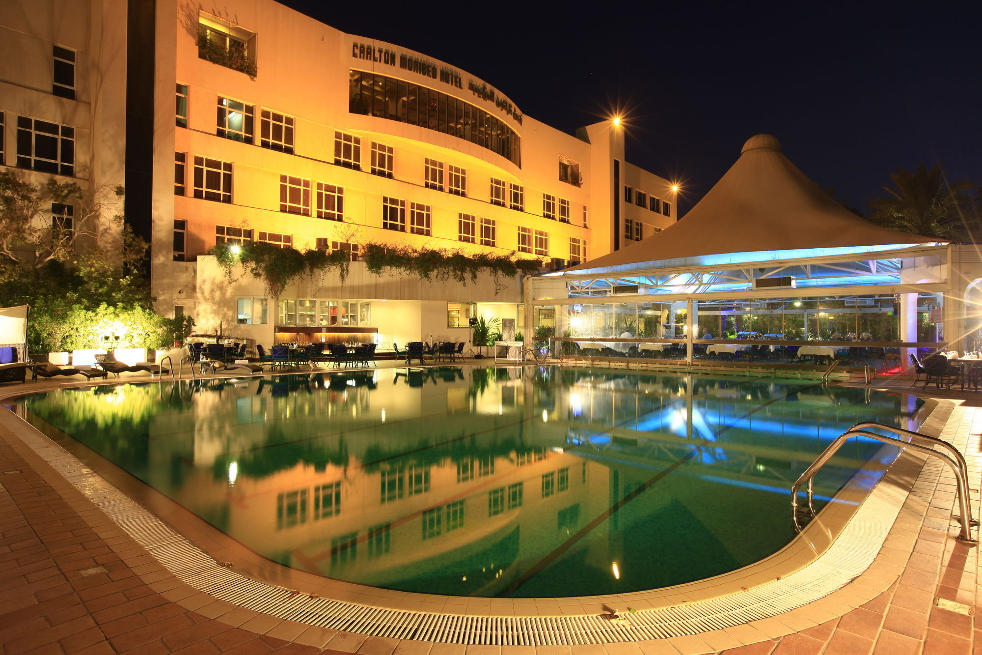 Carlton Al Moaibed Hotel Dammam Exterior photo The swimming pool at the hotel